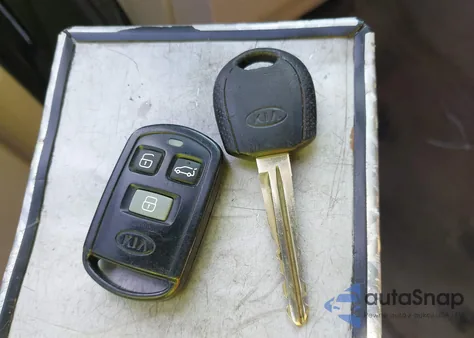 2003 Kia Sorento Ex/Lx из США, поврежденный, VIN KNDJC733935176093